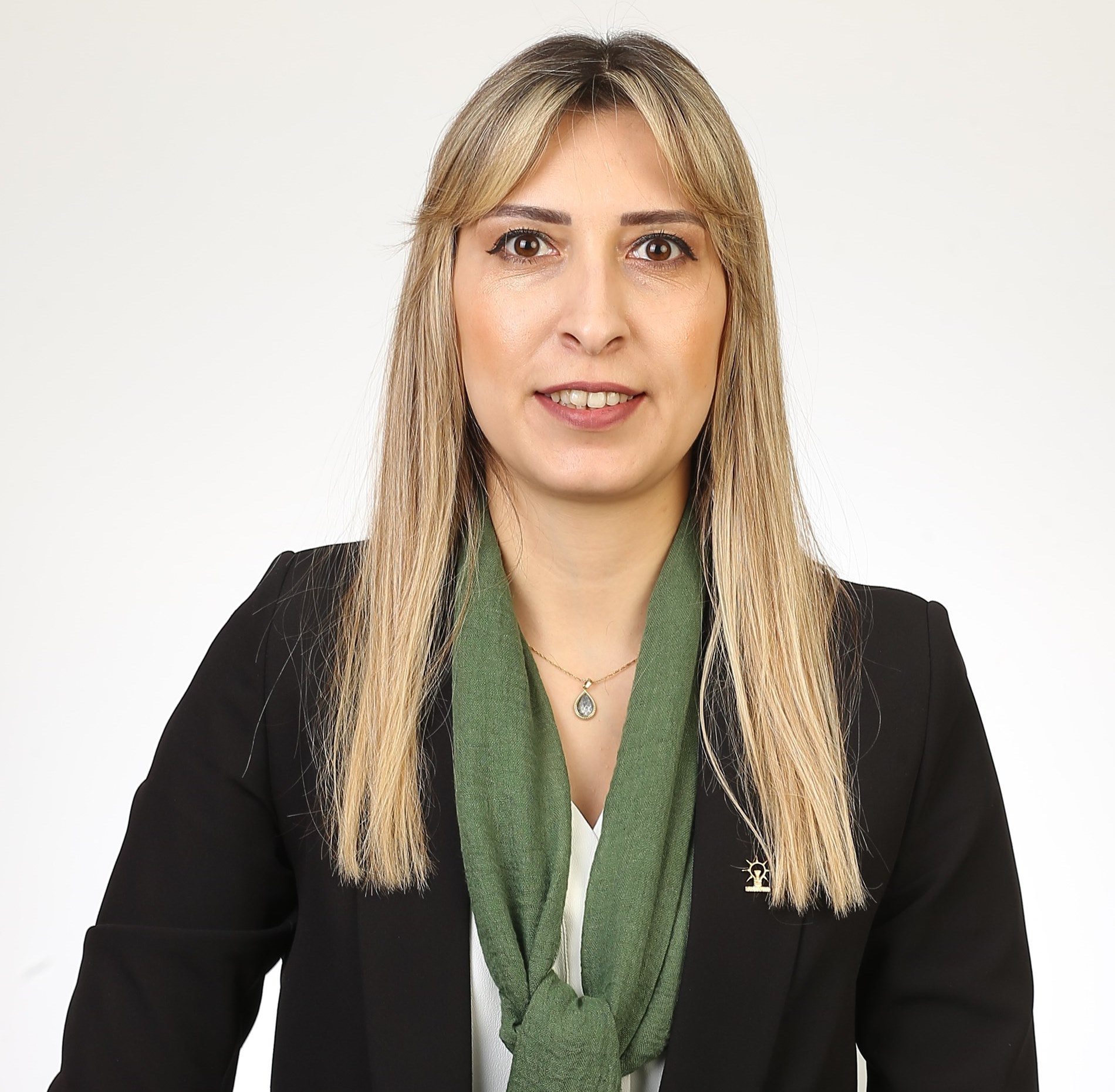 F.ZEHRA HÖCÜK SÜRÜCÜ