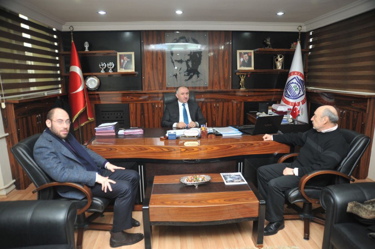 ORMO Yün İplik Sanayi AŞ Yönetimi Belediye Başkanı Neşet Çağlayan’ı Makamında Ziyaret Etti 