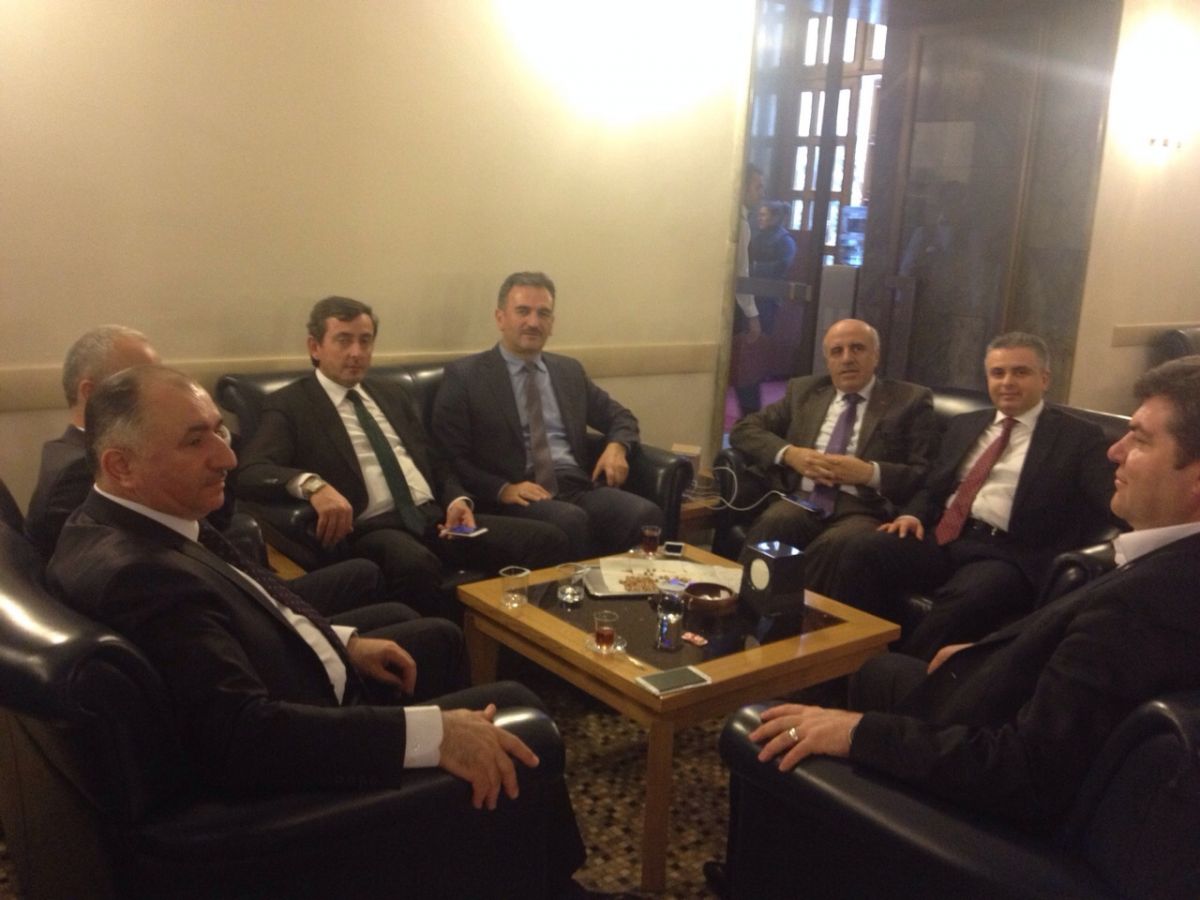 Belediye Başkanı Neşet Çağlayan Milletvekilleri ile Bir Araya Geldi 