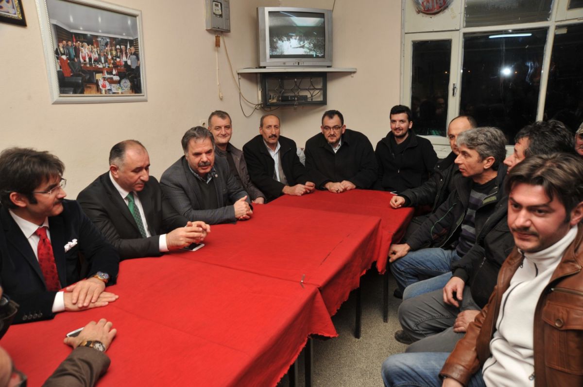 Belediye Başkanı Neşet Çağlayan, Balgöç Orhangazi Şubesini Ziyaret Etti 