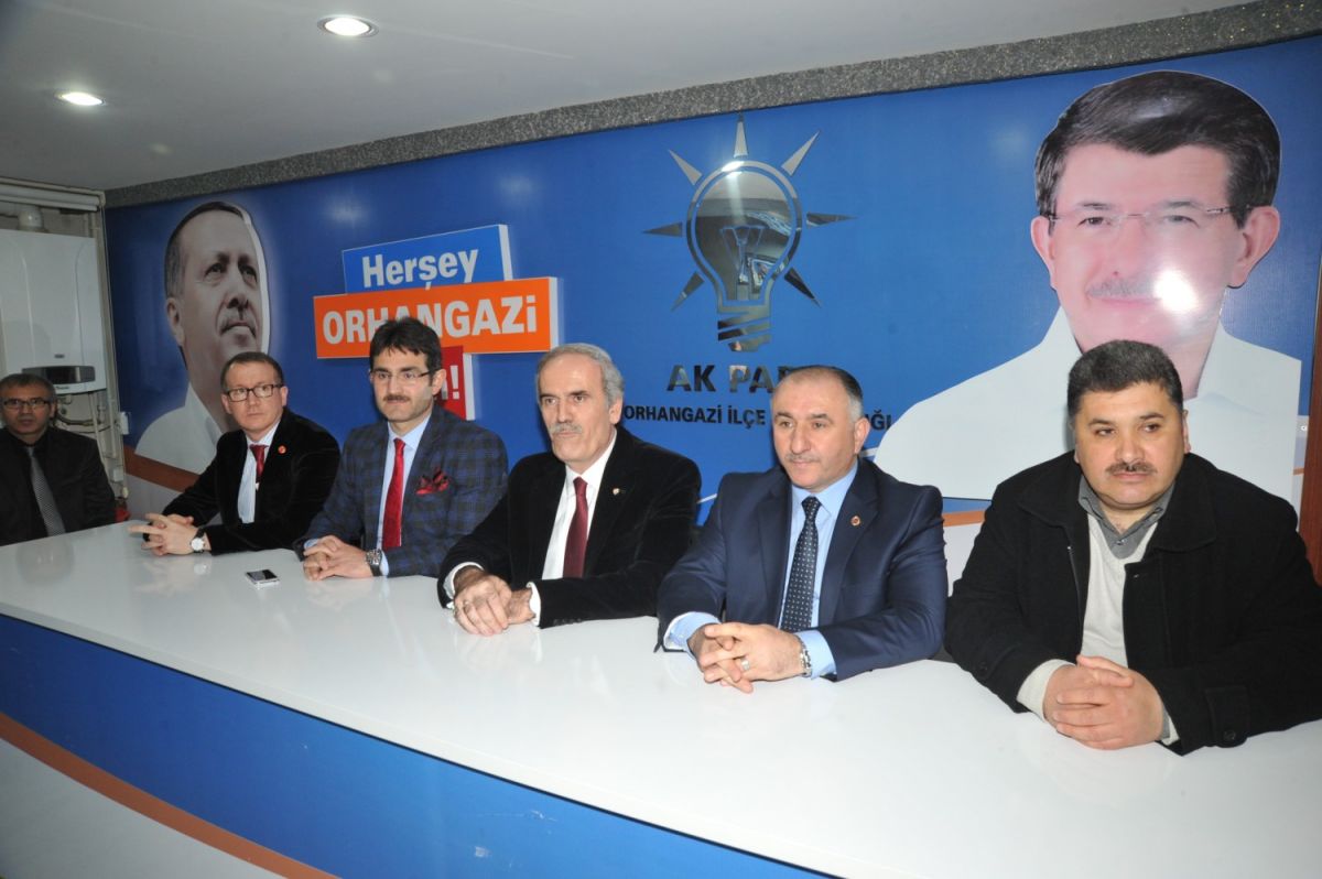 Bursa Büyükşehir Belediye Başkanı Recep Altepe , AK Parti Orhangazi İlçe Teşkilatını Ziyaret Etti 