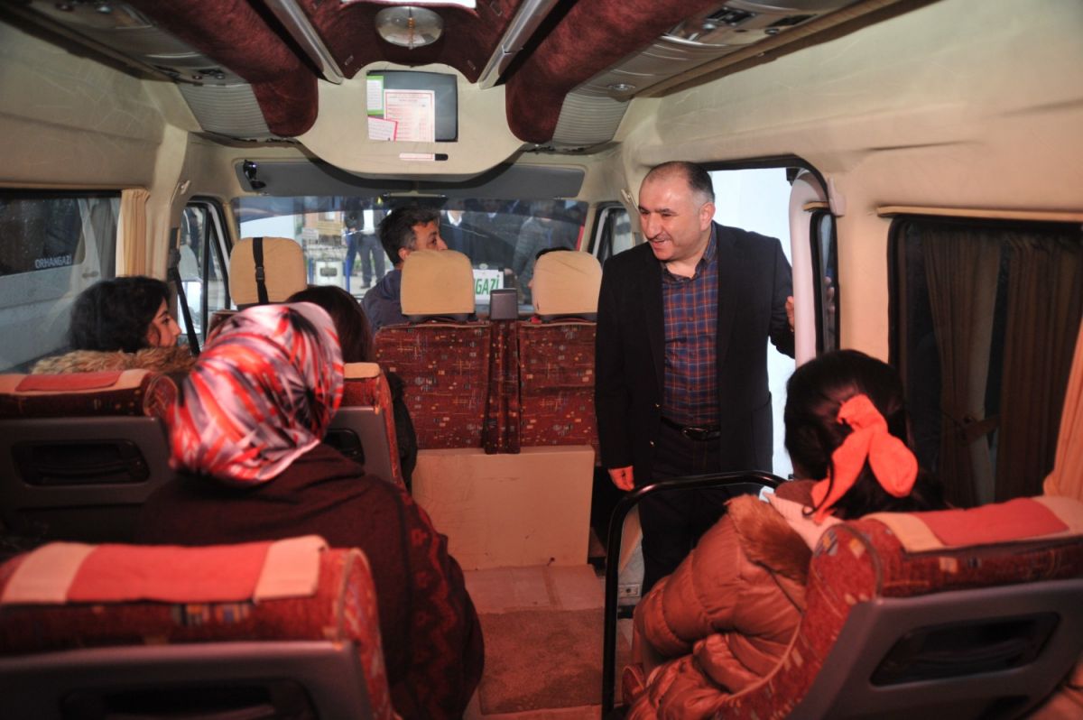 Başkan YGS Sınavına Girecek Öğrencileri Uğurladı 