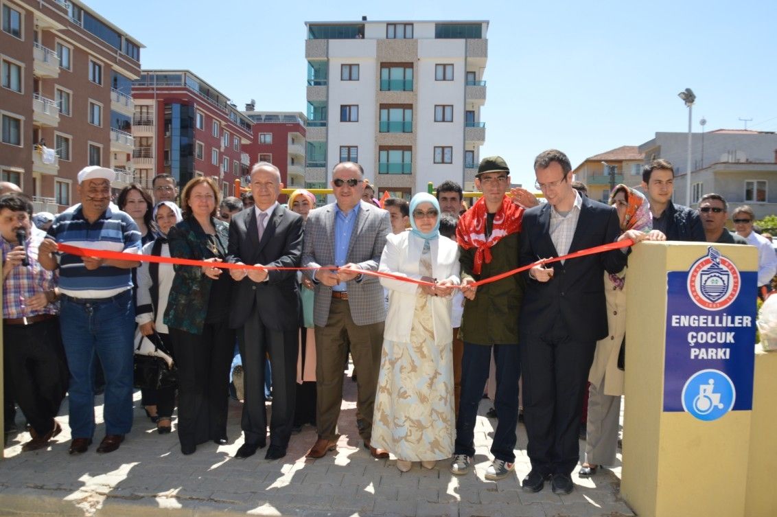 ENGELLİLER ÇOCUK PARKI VE SPOR ALANI AÇILIŞ TÖRENİ 