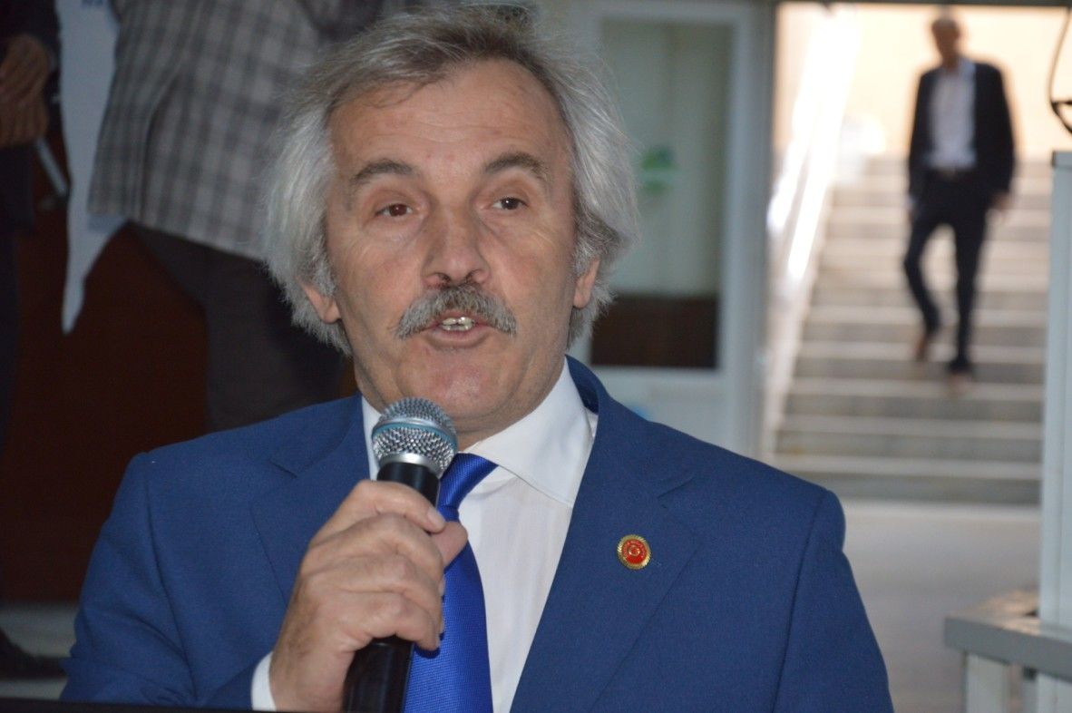 ZEYTİN PANELİNE ZEYTİNCİLERDEN YOĞUN İLGİ 