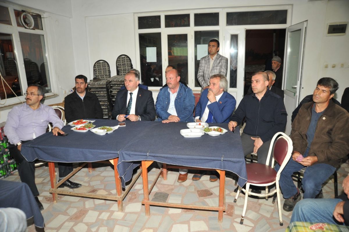 ÇİLEK ÜRETİCİLERİNE EĞİTİM 