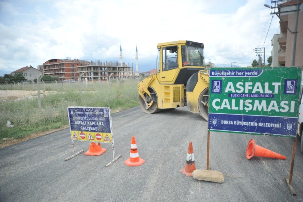 MURADİYE MAHALLESİNDE ASFALT ÇALIŞMALARI DEVAM EDİYOR 