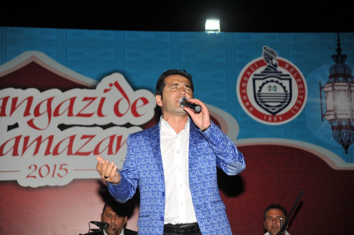 RAMAZAN ETKİNLİKLERİNDE TÜRKÜ ZİYAFETİ 