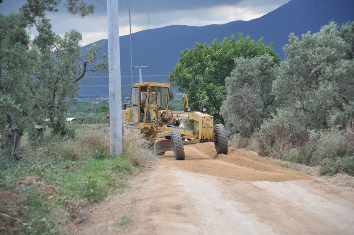 GEDELEK-GEMİÇ YOLU ASFALTLANIYOR 