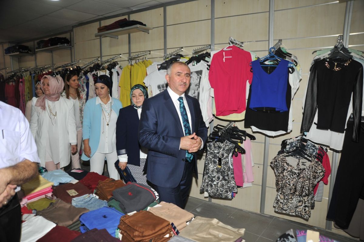 SEVGİ MARKET BAYRAM ÖNCESİ SEVİNDİRDİ 