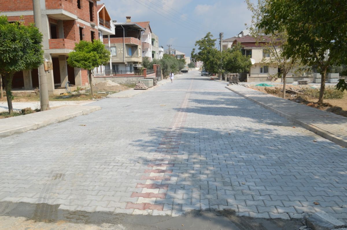 PARKE ÇALIŞMALARI SİTELER BÖLGESİNDE 