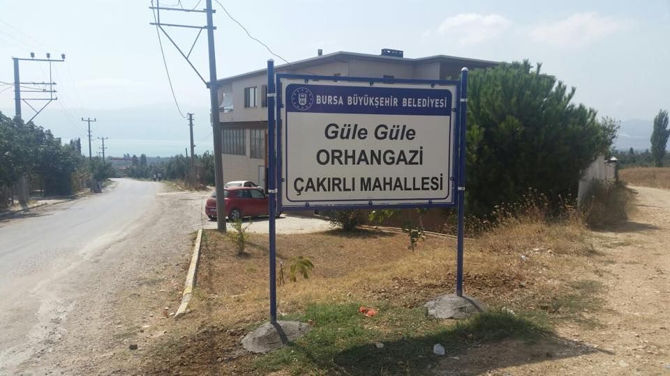 MAHALLE GİRİŞLERİNDEKİ TABELALARIMIZI YENİLEDİK 