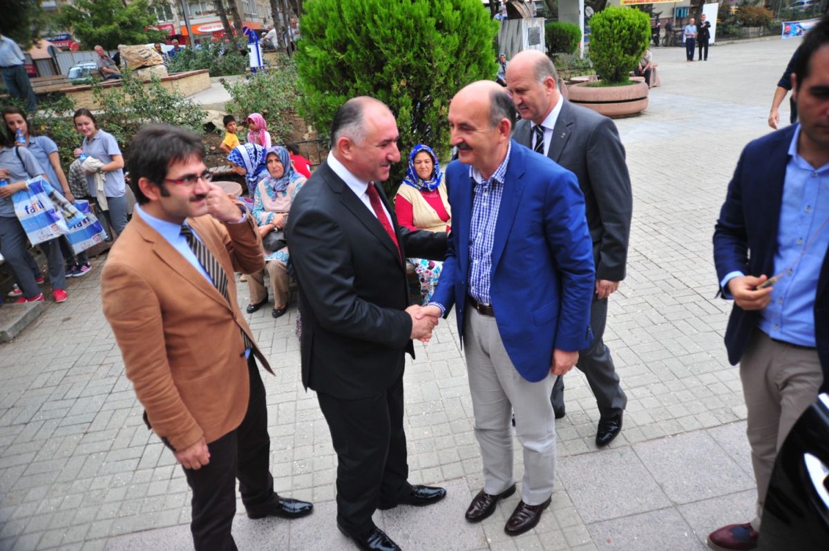 BAŞKAN ÇAĞLAYAN SAĞLIK BAKANINI AGIRLADI 