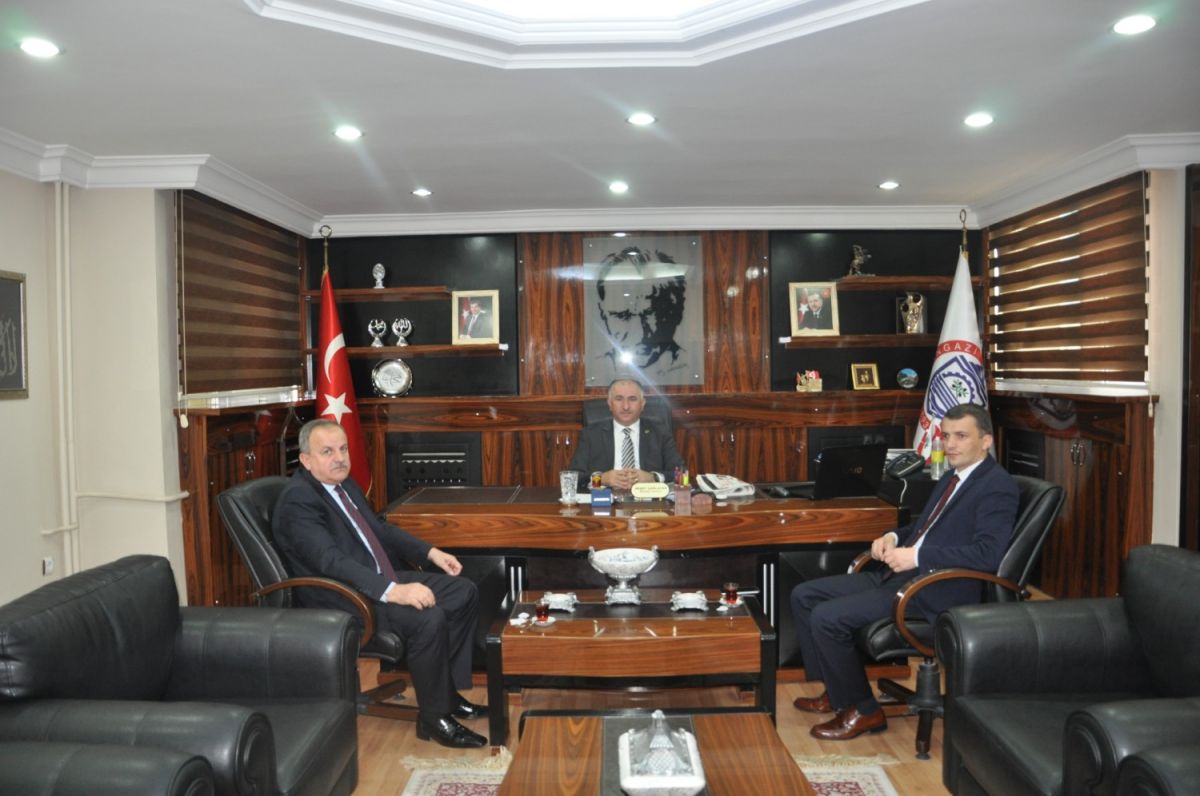 SGK YENİ BİNASINA TAŞINIYOR 