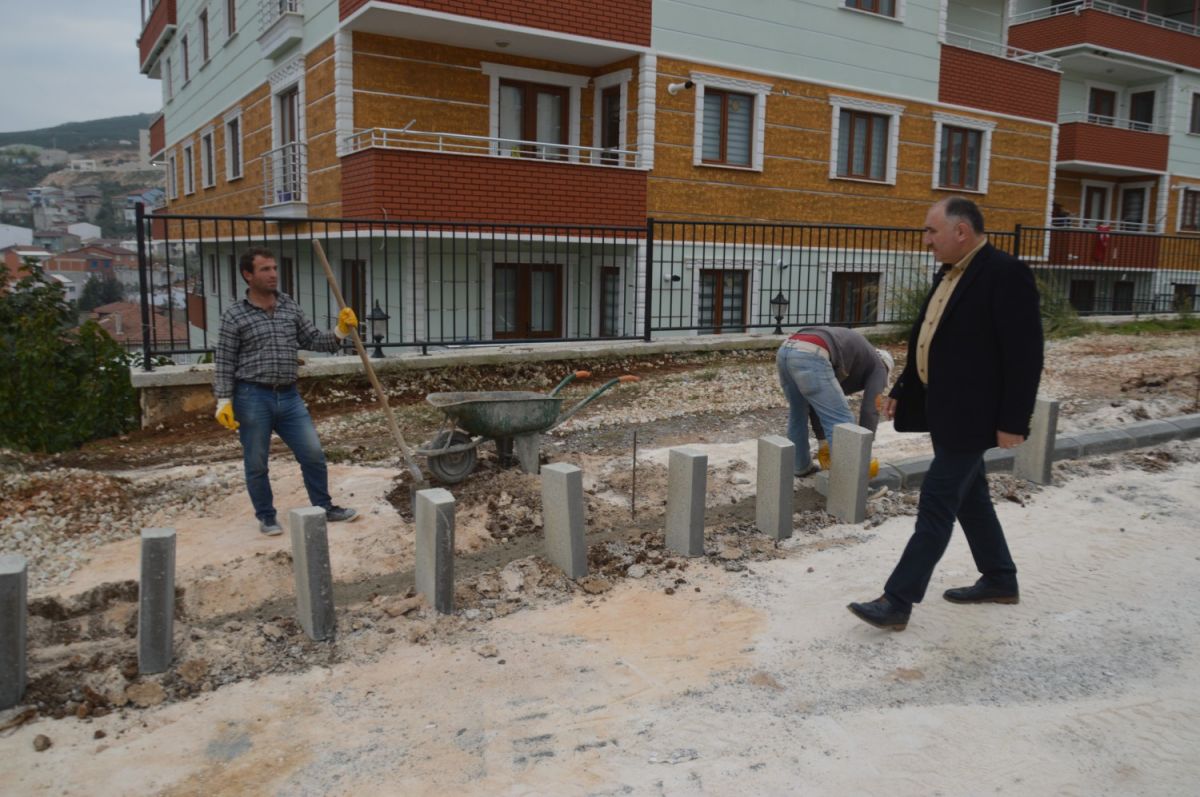 ŞAHİN TEPESİ BÖLGESİNDE PARKE ÇALIŞMALARI BAŞLADI 