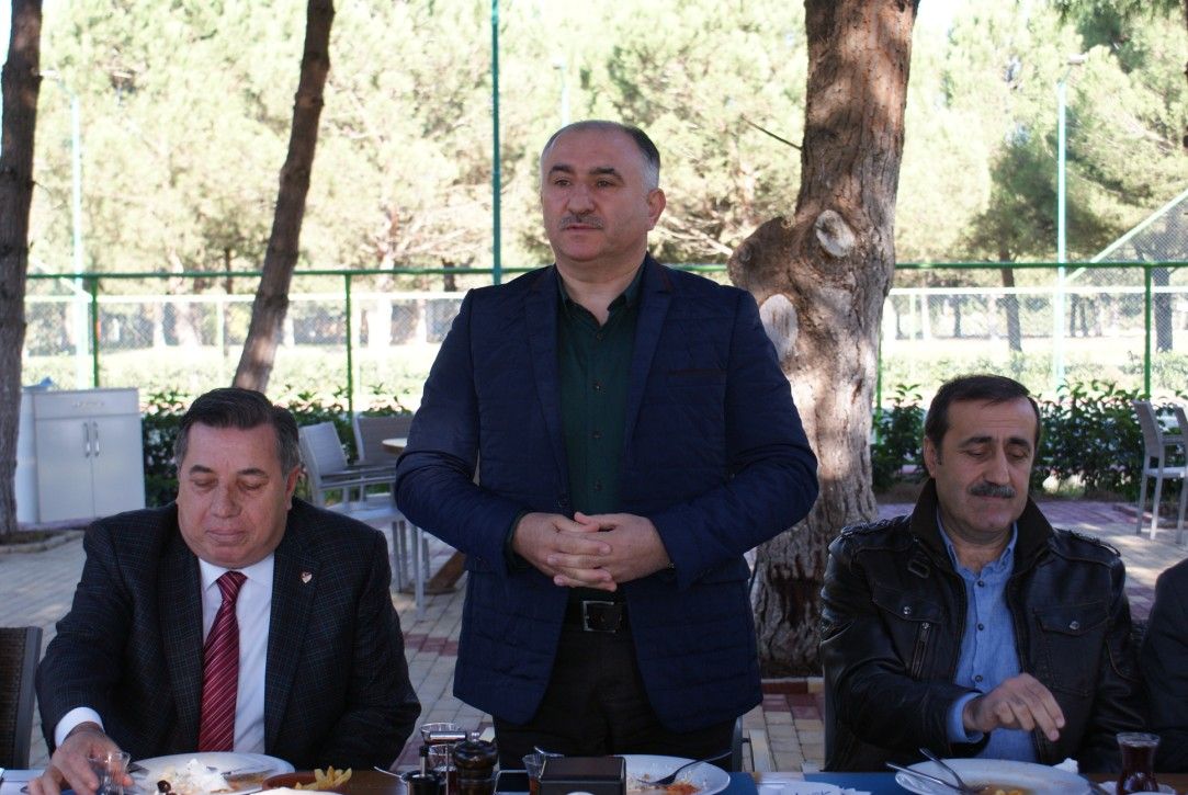 BAŞKAN ÇAĞLAYAN SPOR CAMİASI İLE BULUŞTU 