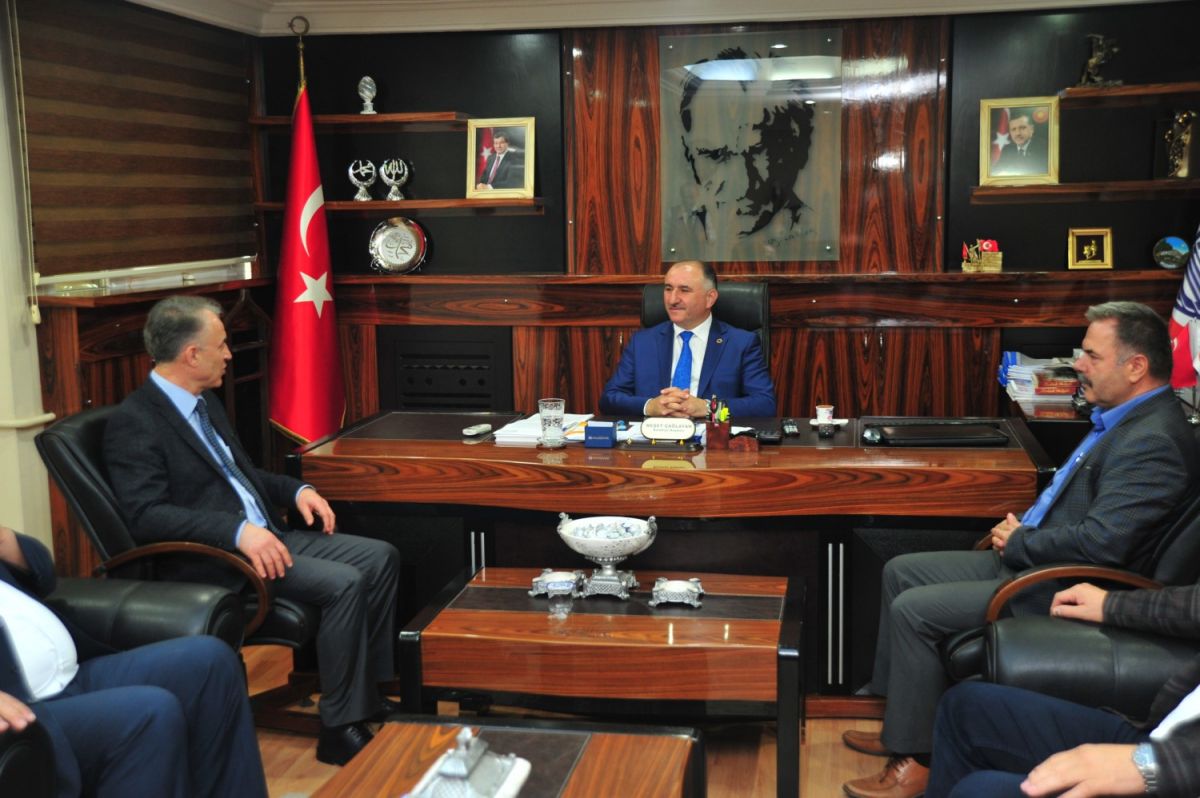 BALGÖÇ GENEL BAŞKANI ÇAĞLAYAN'I MAKAMINDA ZİYARET ETTİ 