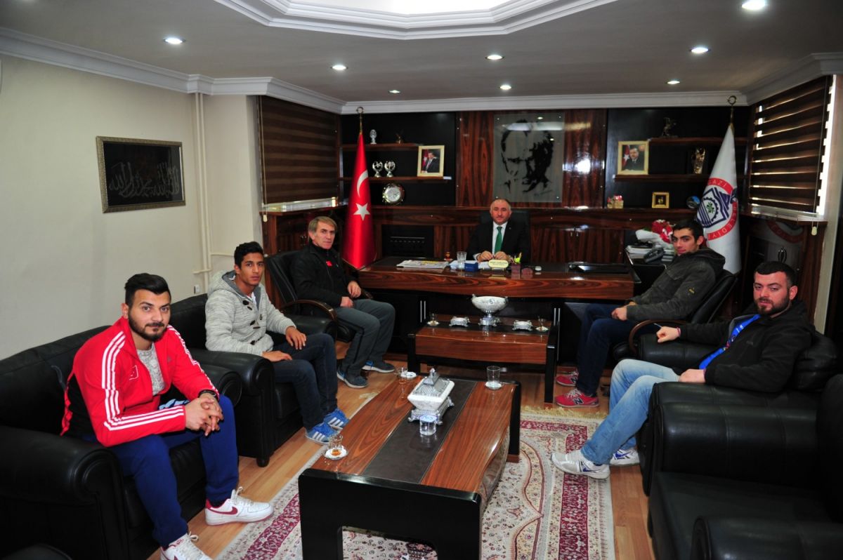 BELEDİYENİN SPORA DESTEĞİ SÜRÜYOR 