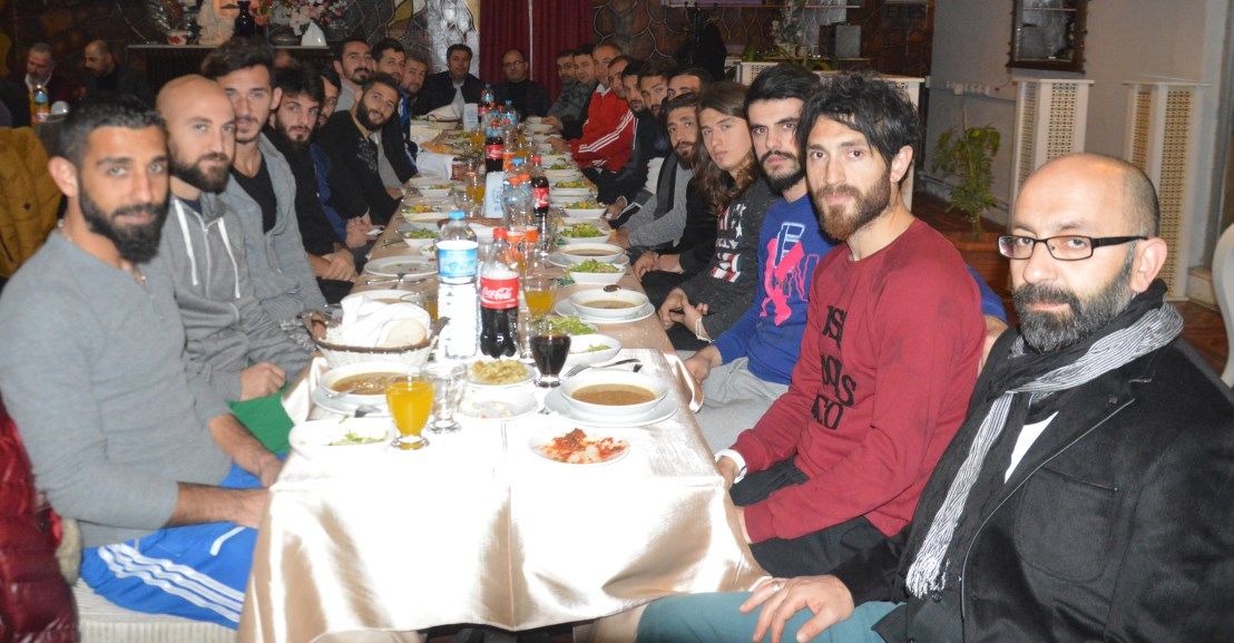 BAŞKAN ORHANGAZİSPOR İLE BİR ARAYA GELDİ 