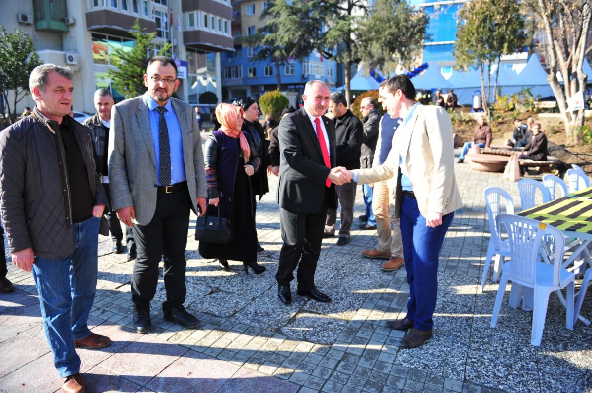 BAŞKAN ÇAĞLAYAN BAYIR BUCAK TÜRKMENLERİ KERMESİNE ZİYARET ETTİ 