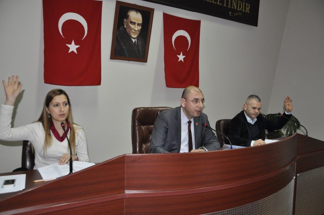 BELEDİYE MECLİSİ İKİNCİ OTURUM GERÇEKLEŞTİ 