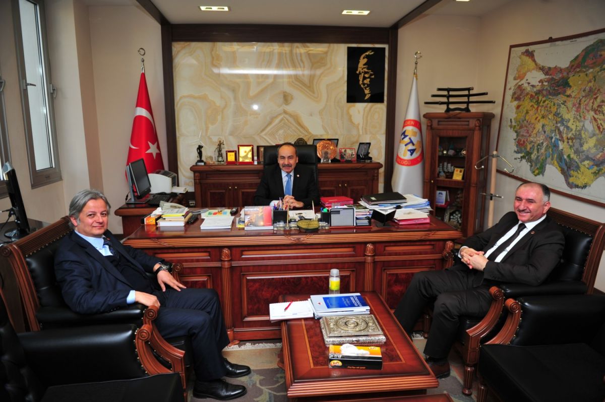 BAŞKAN ÇAĞLAYAN MTA GENEL MÜDÜRÜNÜ ZİYARET ETTİ 