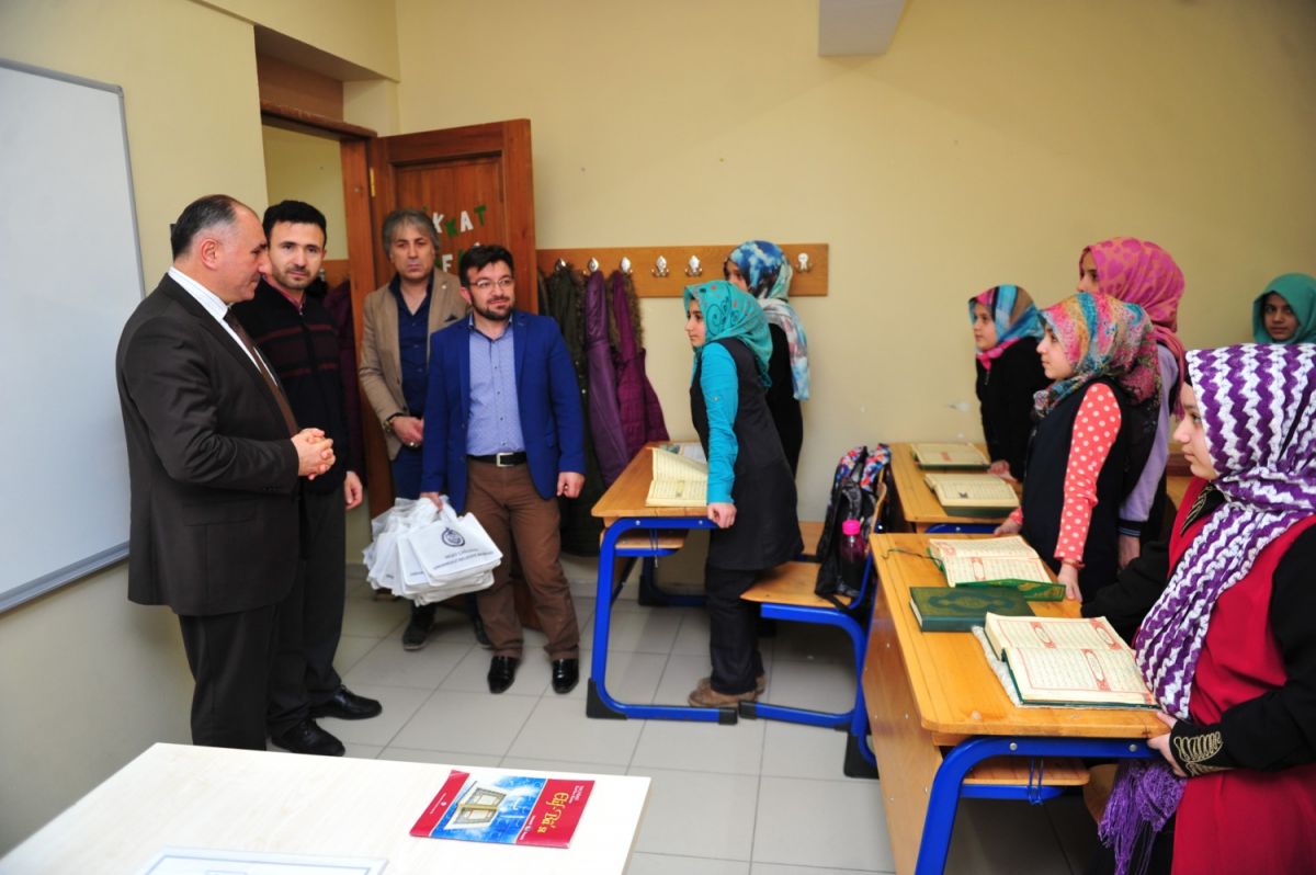 BAŞKANDAN İMAM HATİP ORTAOKULUNA ZİYARET 