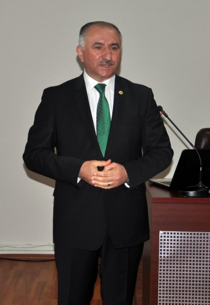 BELEDİYE PERSONELİNE EĞİTİM SEMİNERLERİ DEVAM EDİYOR 