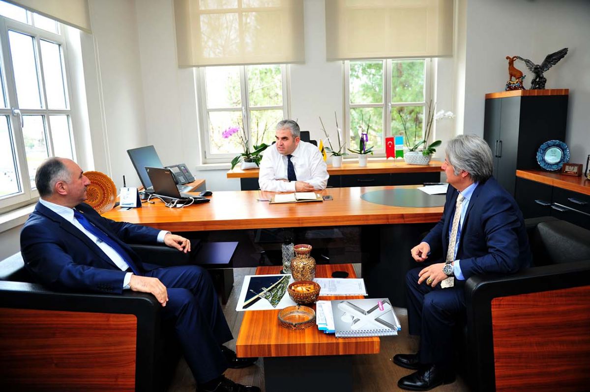 BAŞKAN ÇAĞLAYAN UEDAŞ GENEL MÜDÜRÜNÜ ZİYARET ETTİ 