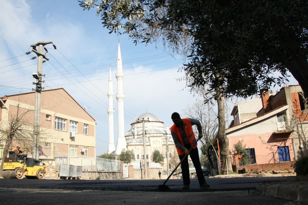 ASFALT ÇALIŞMALARI KALDIĞI YERDEN DEVAM 