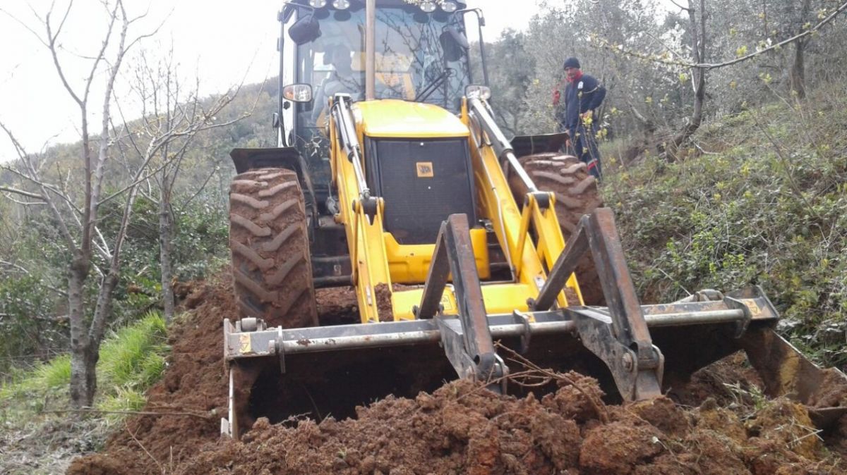 ARAZİ YOLLARINA DÜZENLEMELER YAPILDI 