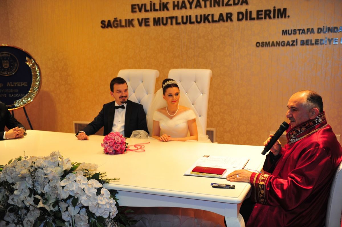 ÇAĞLAYAN PERSONELİNİN NİKAHINI KIYDI 