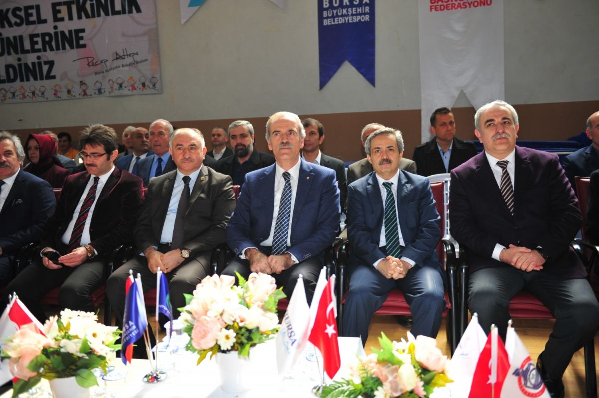 OKUL SPORLARI ETKİNLİKLERİ ORHANGAZİ'DE 