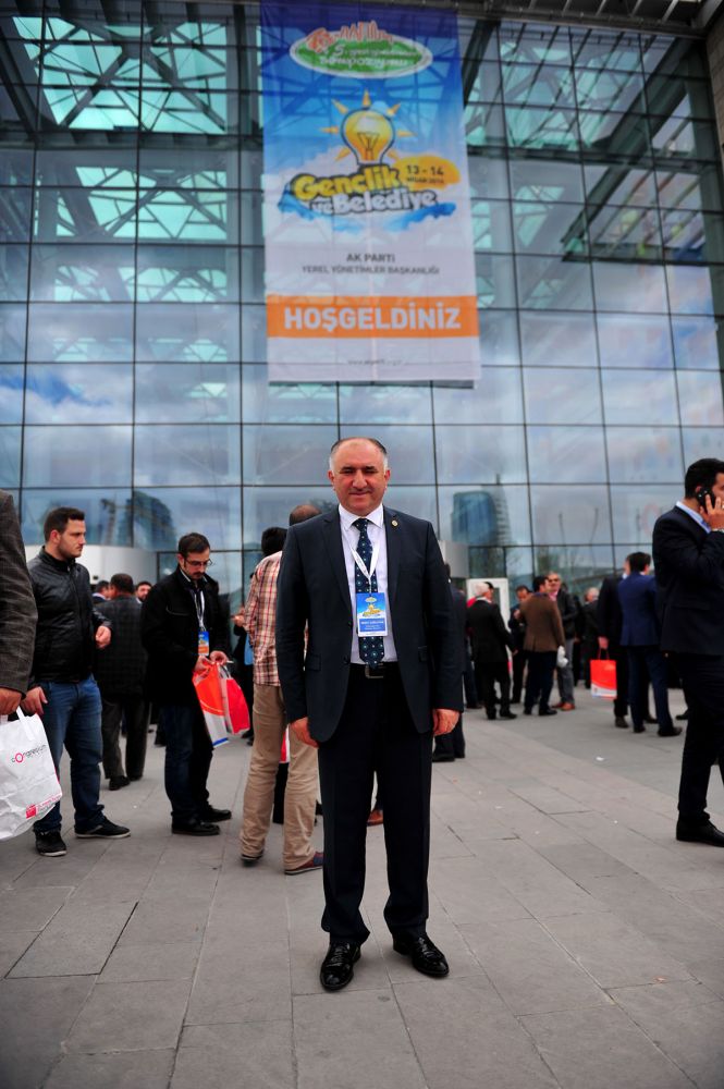 BAŞKAN ÇAĞLAYAN YEREL YÖNETİMLER SEMPOZYUMUNDA 