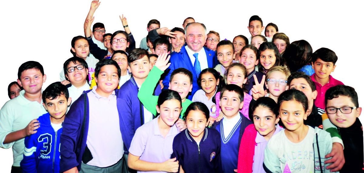 BAŞKAN NEŞET ÇAĞLAYAN'DAN 23 NİSAN MESAJI 