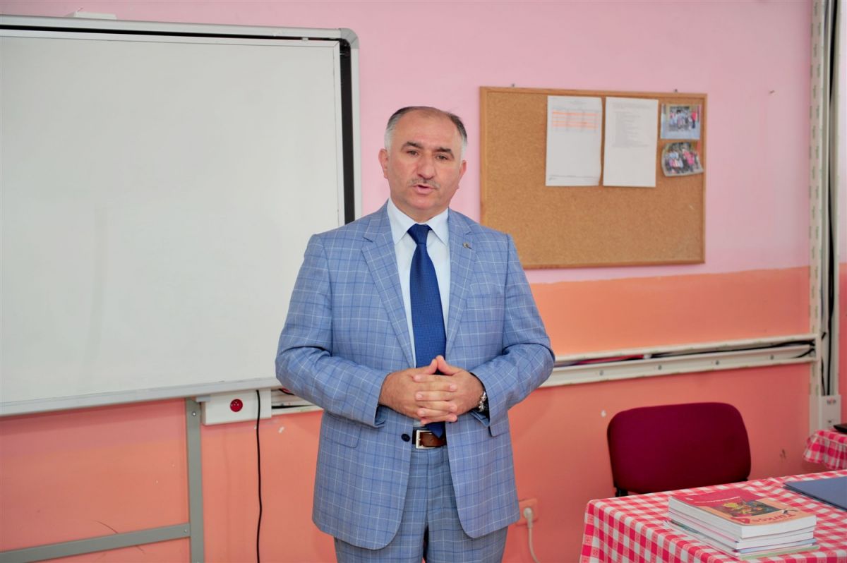 BAŞKAN ÇAĞLAYAN ÖĞRETMEN OLDU 