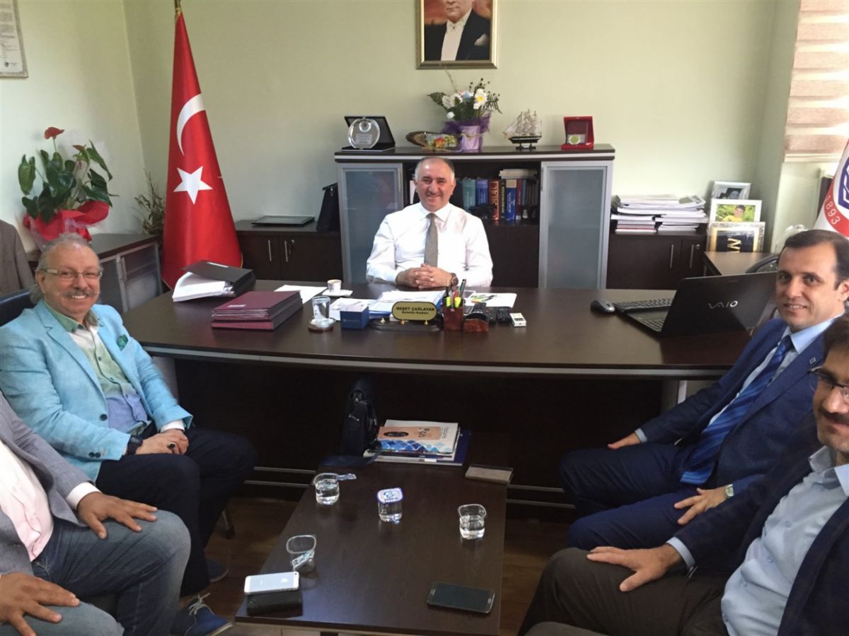 OĞUZ ÖZYARAL BAŞKAN ÇAĞLAYAN'I ZİYARET ETTİ 