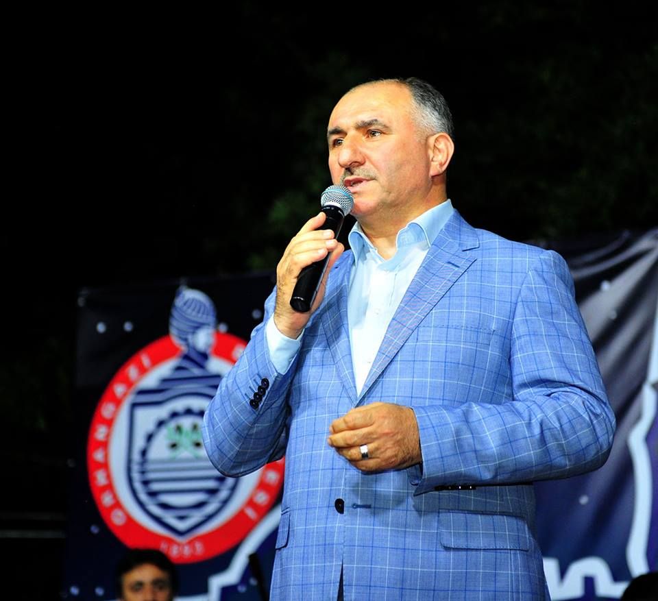 RAMAZAN ETKİNLİKLERİ KAPSAMINDA SEDAT UÇAN'DAN İLAHİ ZİYAFETİ 