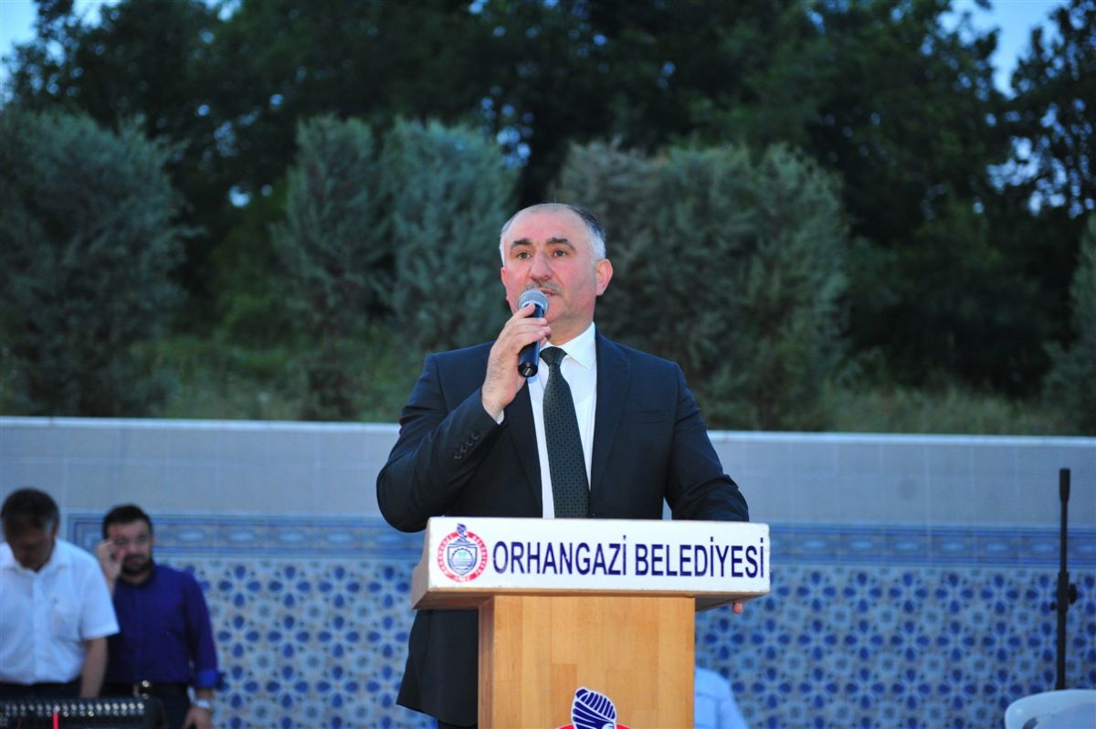 BELEDİYE PERSONELİ İFTAR YEMEĞİNDE BULUŞTU 