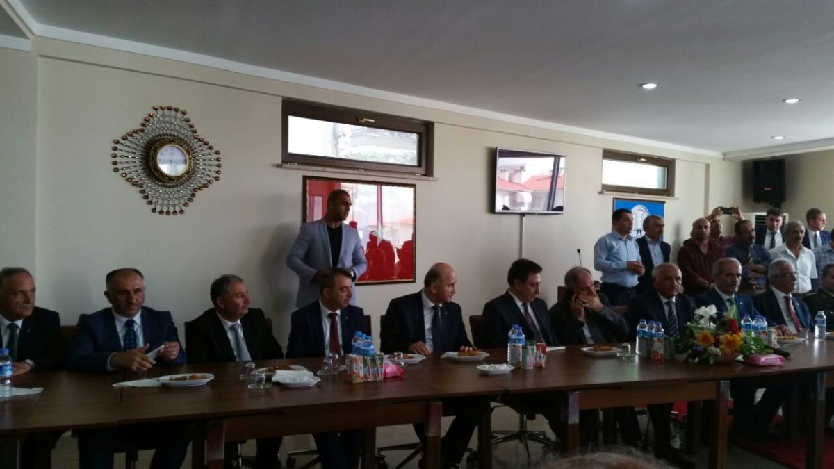 BAŞKAN ÇAĞLAYAN, İÇİŞLERİ BAKANI İLE BİRLİKTE ERZURUMLULAR FEDERASYONU BAYRAMLAŞMA PROGRAMINDA 