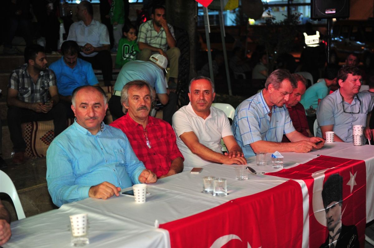 DEMOKRASİ NÖBETLERİMİZ 20.GÜNÜNDE DEVAM EDİYOR 