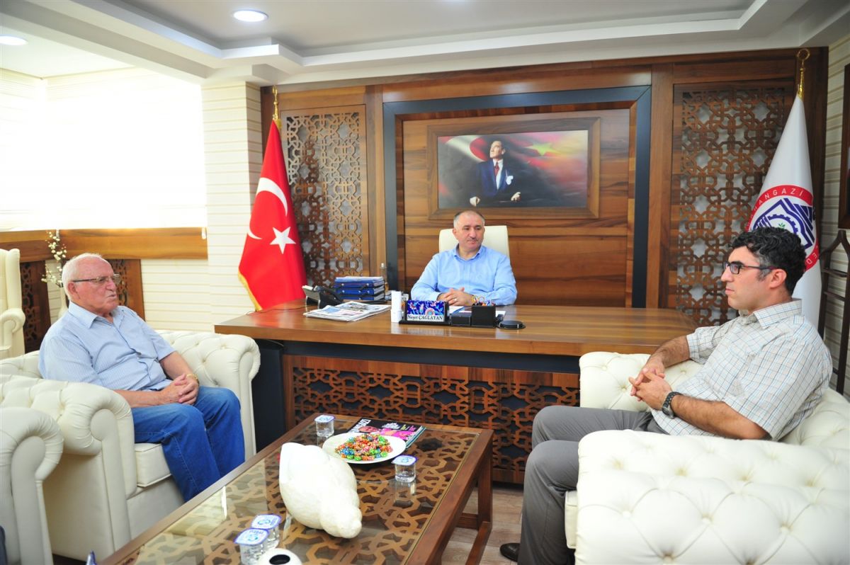 ŞEHİT AİLELERİ DERNEĞİ BAŞKAN ÇAĞLAYAN'I ZİYARET ETTİ 