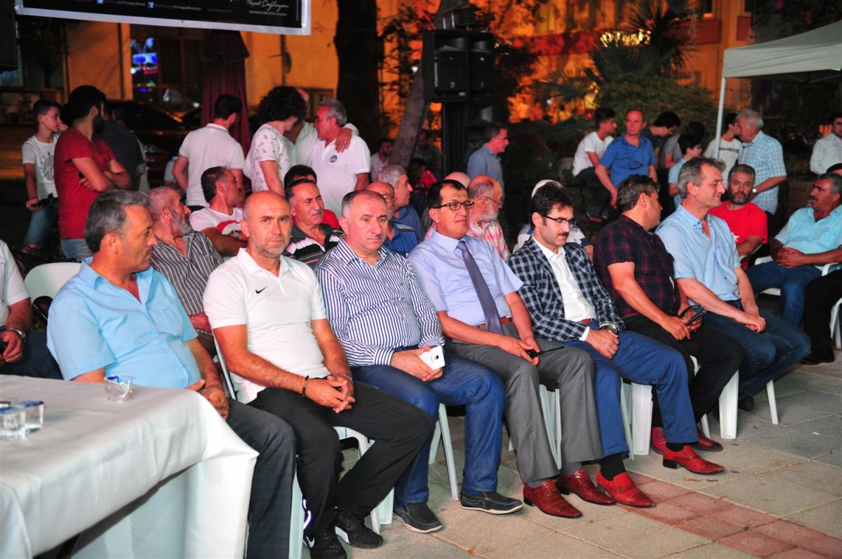 DEMOKRASİ NÖBETİNİN 25.GÜNÜNDE YİNE MEYDANLAR DOLDU 