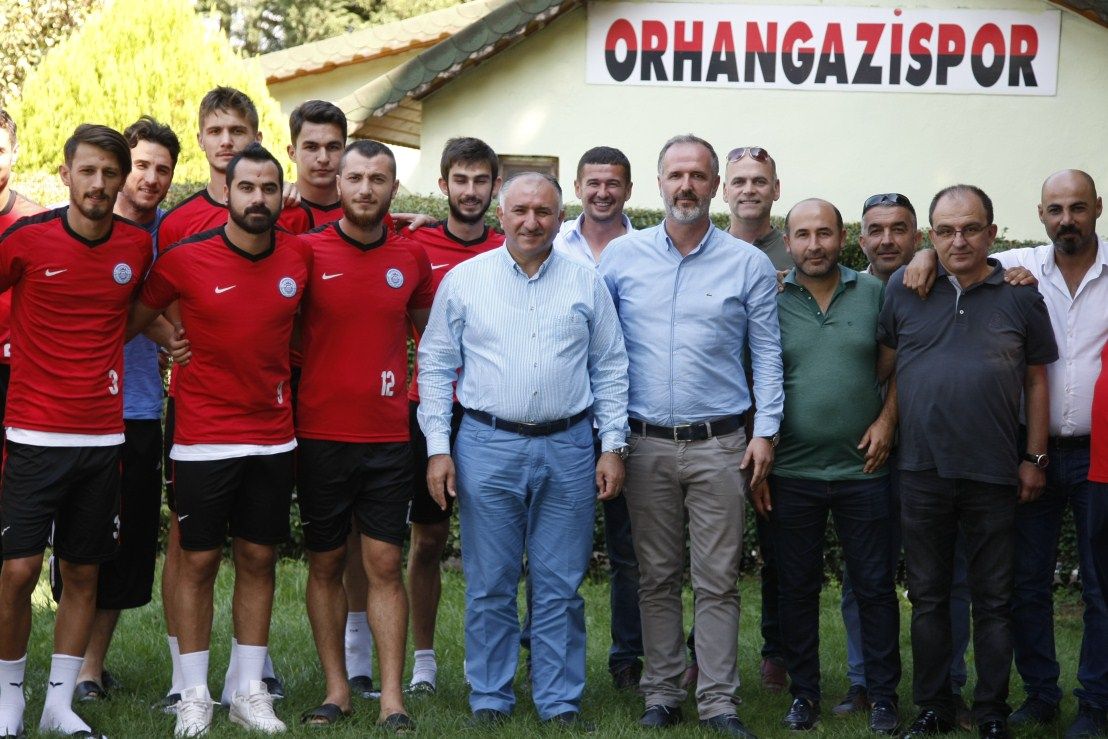 ORHANGAZİSPOR'A KURBAN KESİLDİ 