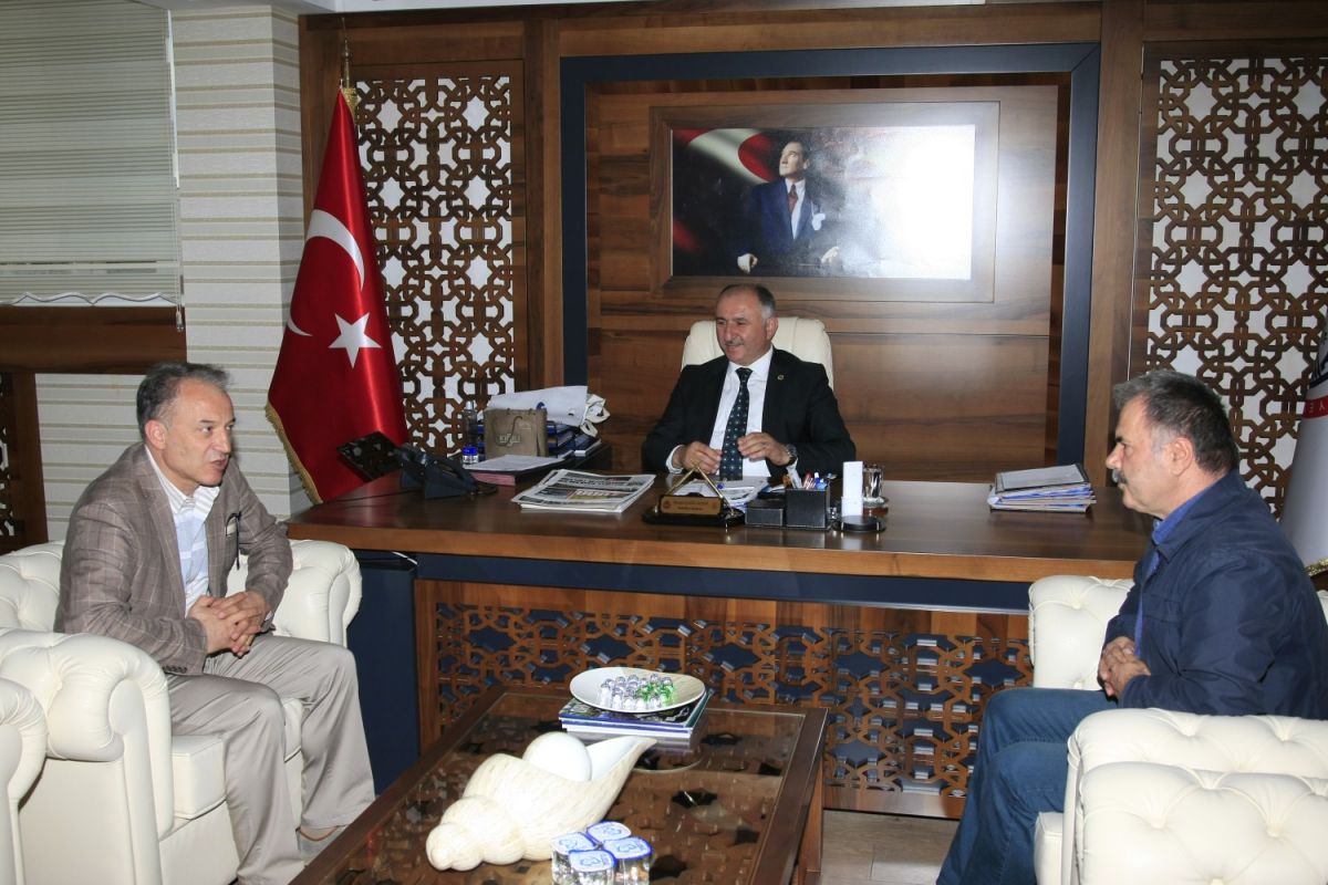 BALGÖÇ GENEL BAŞKANINDAN NEŞET ÇAĞLAYAN'A PROJE TEŞEKKÜRÜ 