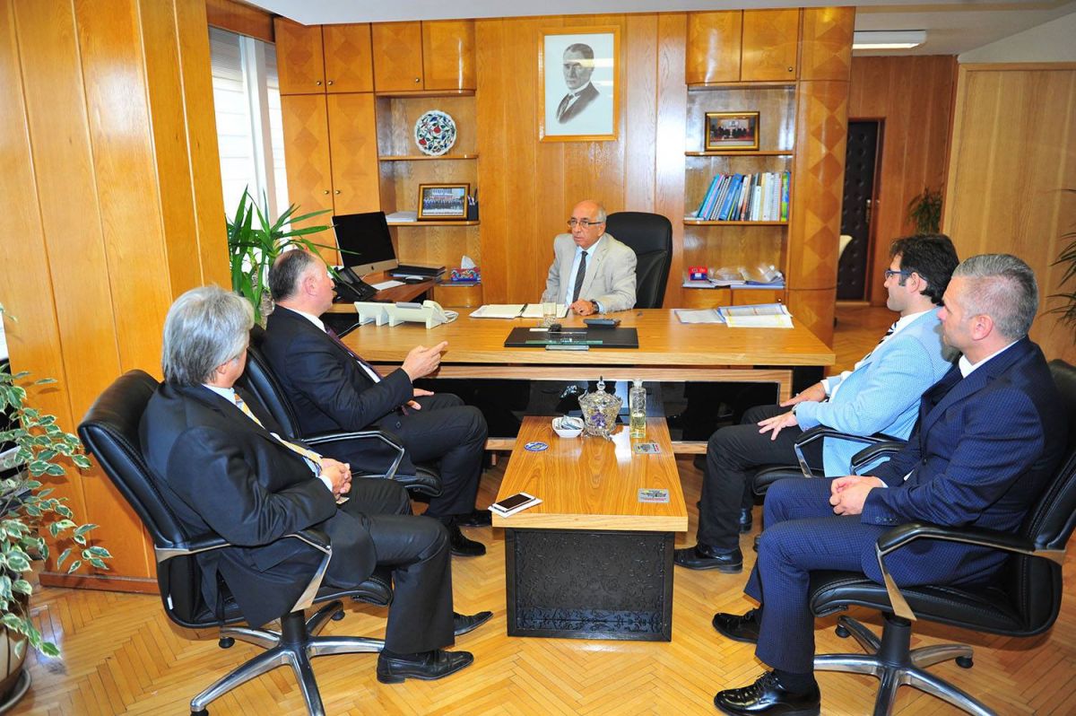 ANA YOLA "BAS BEKLE" SİNYALİZASYON SİSTEMİ GELİYOR 