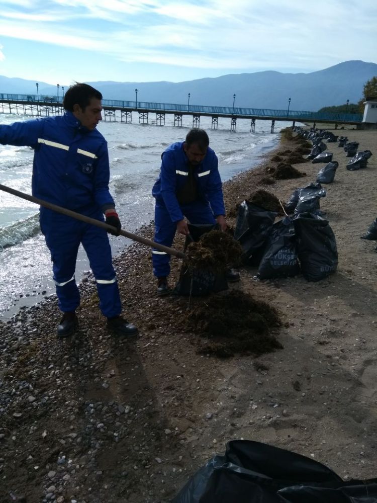 SAHİL TEMİZLİĞİ SEZON SONUNDA DA DEVAM EDİYOR 