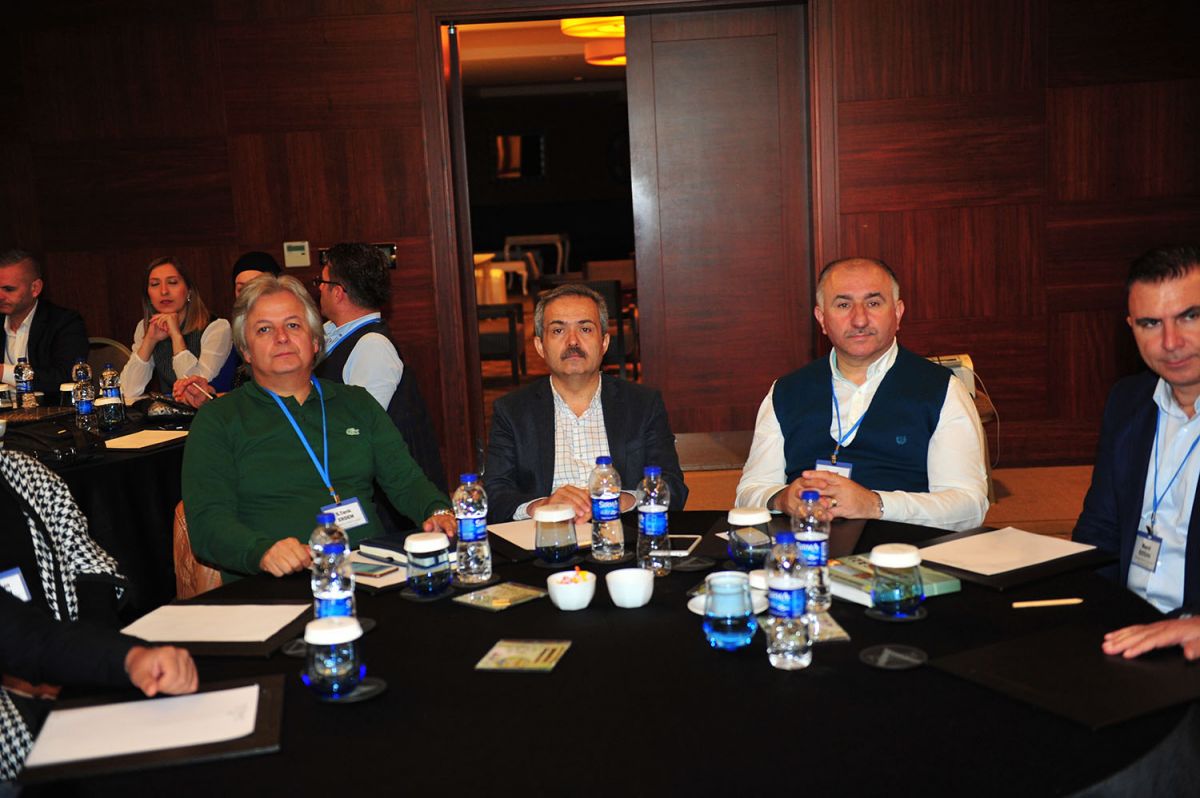 BAŞKAN ÇAĞLAYAN ORHANGAZİ VİZYON ÇALIŞTAY'INA KATILDI 