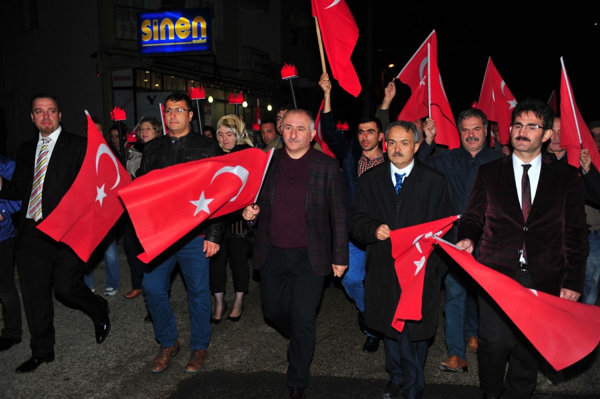 CUMHURİYET COŞKUSU FENER ALAYI İLE YAŞANDI 
