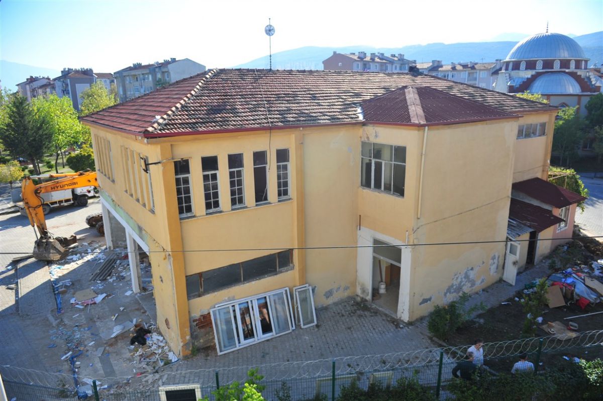 BAL-GÖÇ'TE TEMEL ATILIYOR 