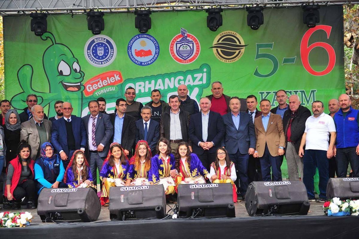 TURŞU FESTİVALİNDE İKİNCİ GÜN COŞKUSU 